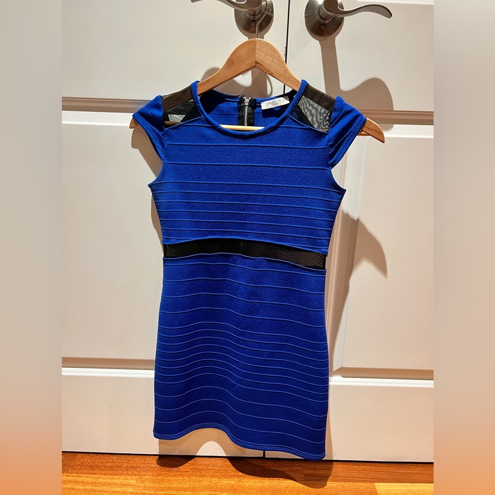 Girls special occasion dress